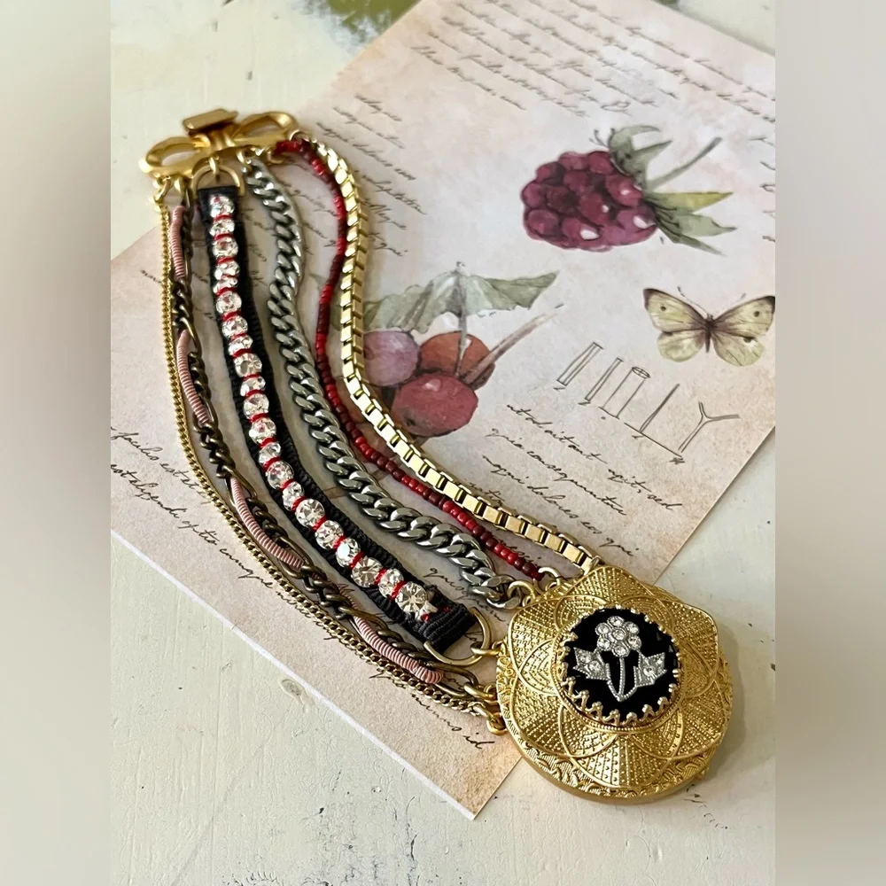 Juicy Couture Vintage Y2K Chunky Rhinestone Floral Mixed Media Bracelet 2010 - Picture 4 of 7